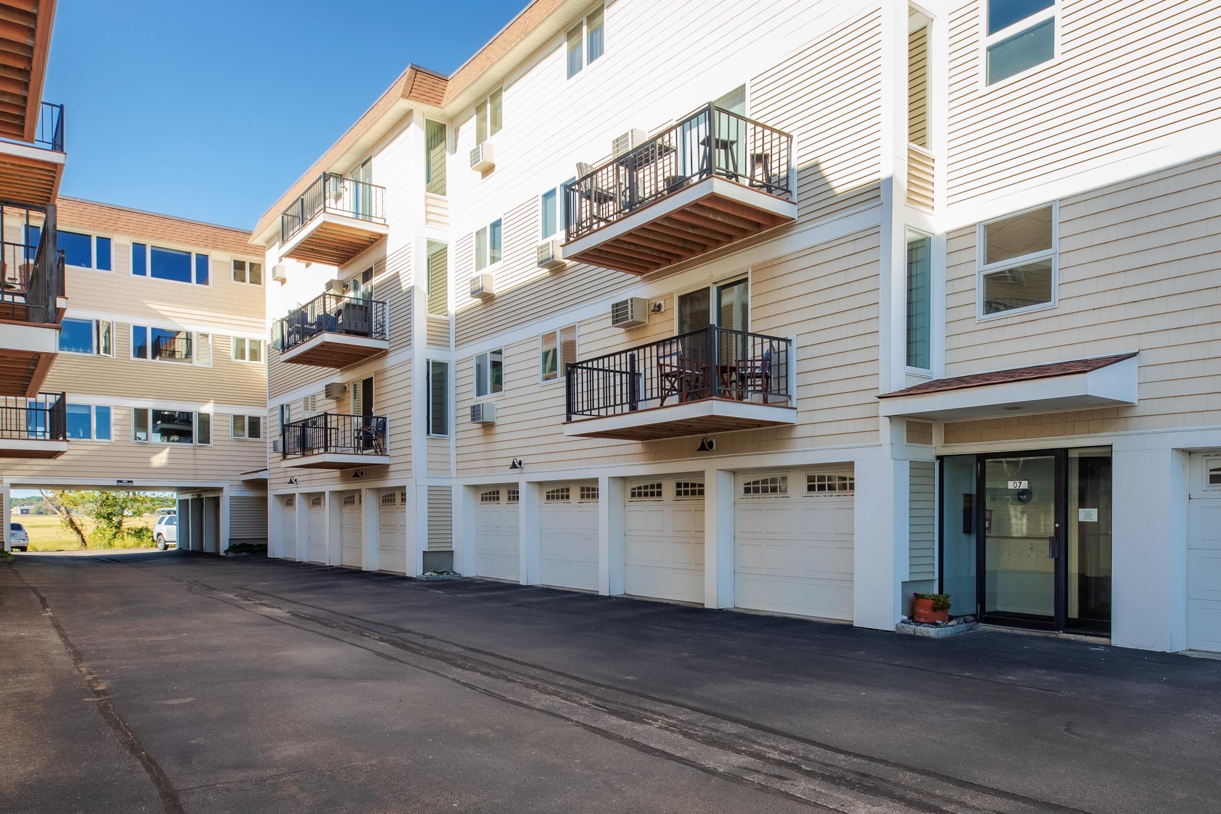 407 Ocean Boulevard, Unit A2 Hampton, NH 03842 - Photo 25 of 26