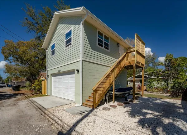 $2,000 | 2324 Burlington Avenue North, St. Petersburg, FL 33713