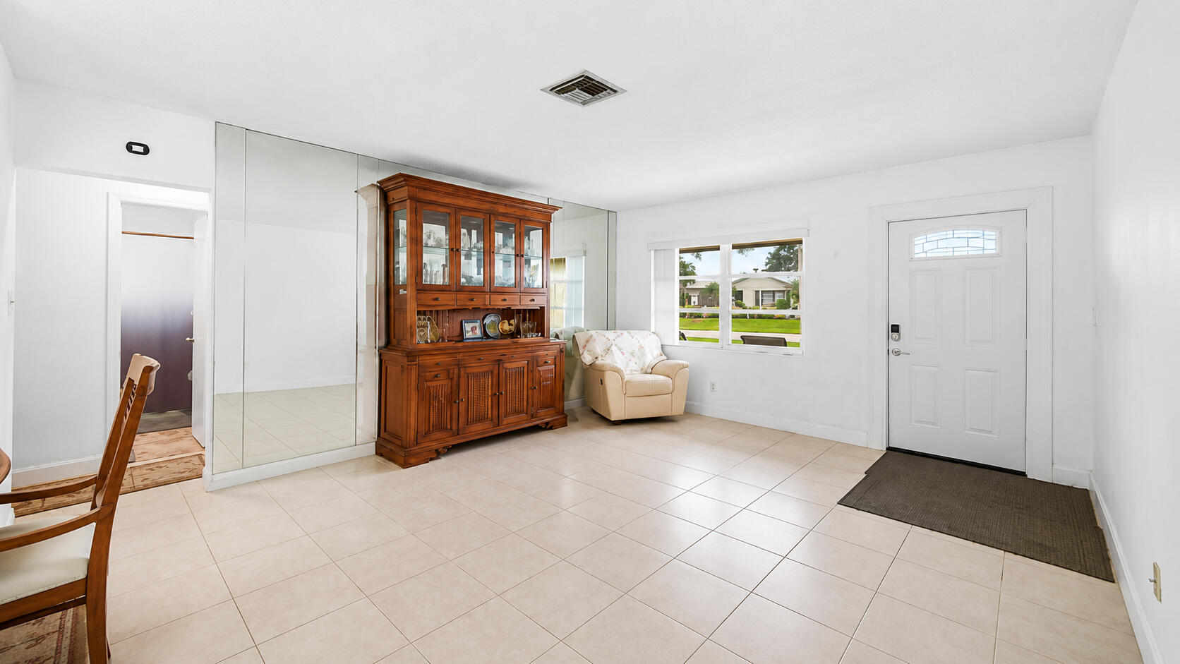 9505 Northwest 73rd Street Tamarac, FL 33321 - Photo 17 of 48 JPEG image-4E34-822A-EE-0