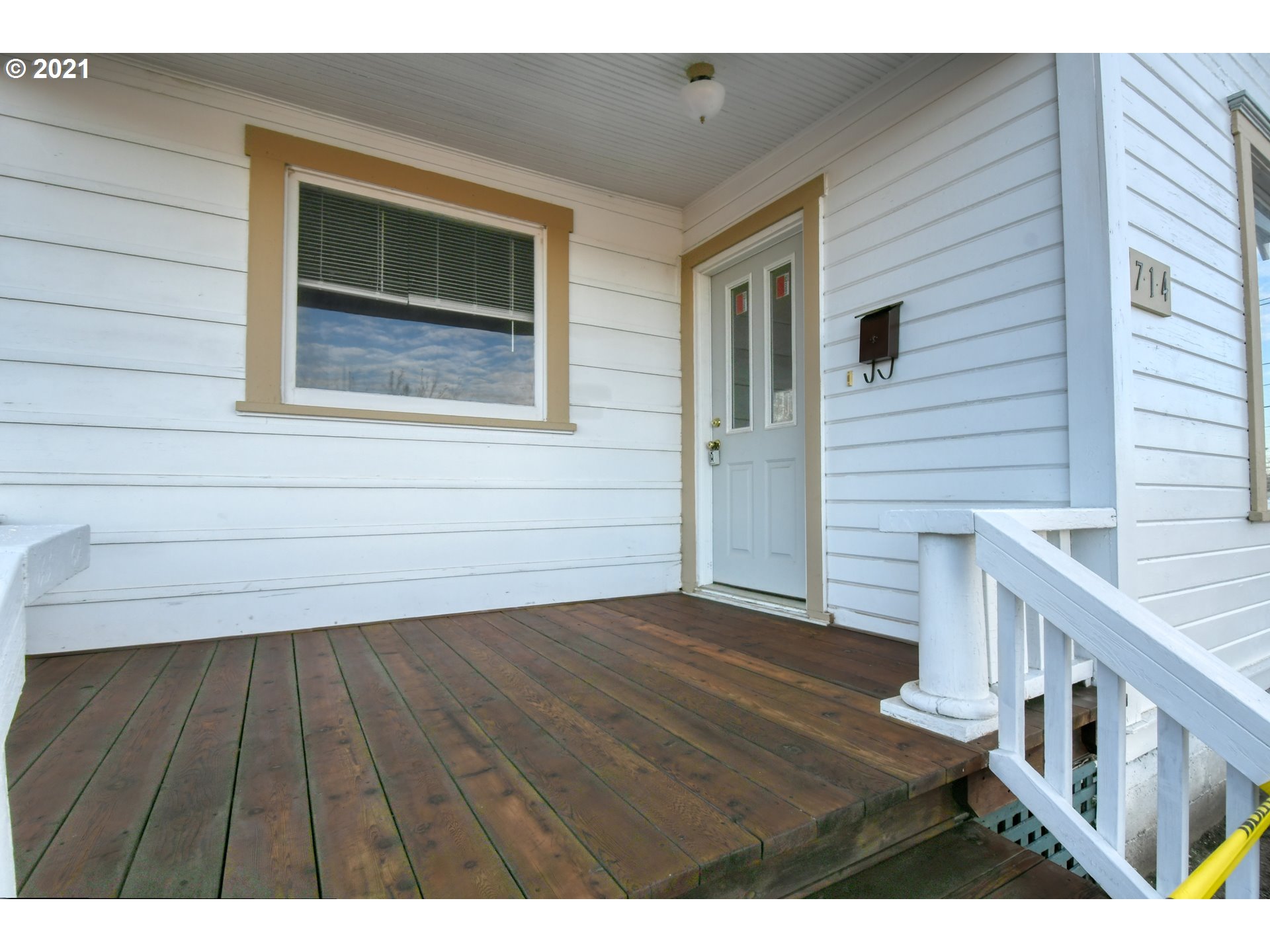714 Southwest Hailey Avenue Pendleton, OR 97801 - Photo 3 of 29