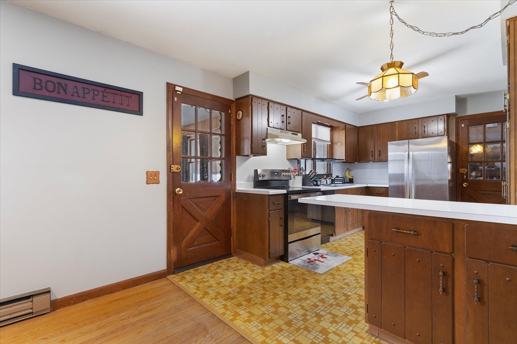 65 Lakeview Avenue Athol, MA 01331 - Photo 13 of 31