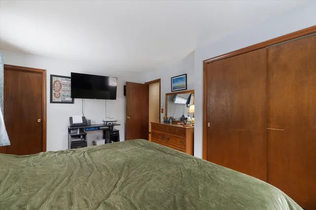 $375,000 | 65 Lakeview Avenue, Athol, MA 01331