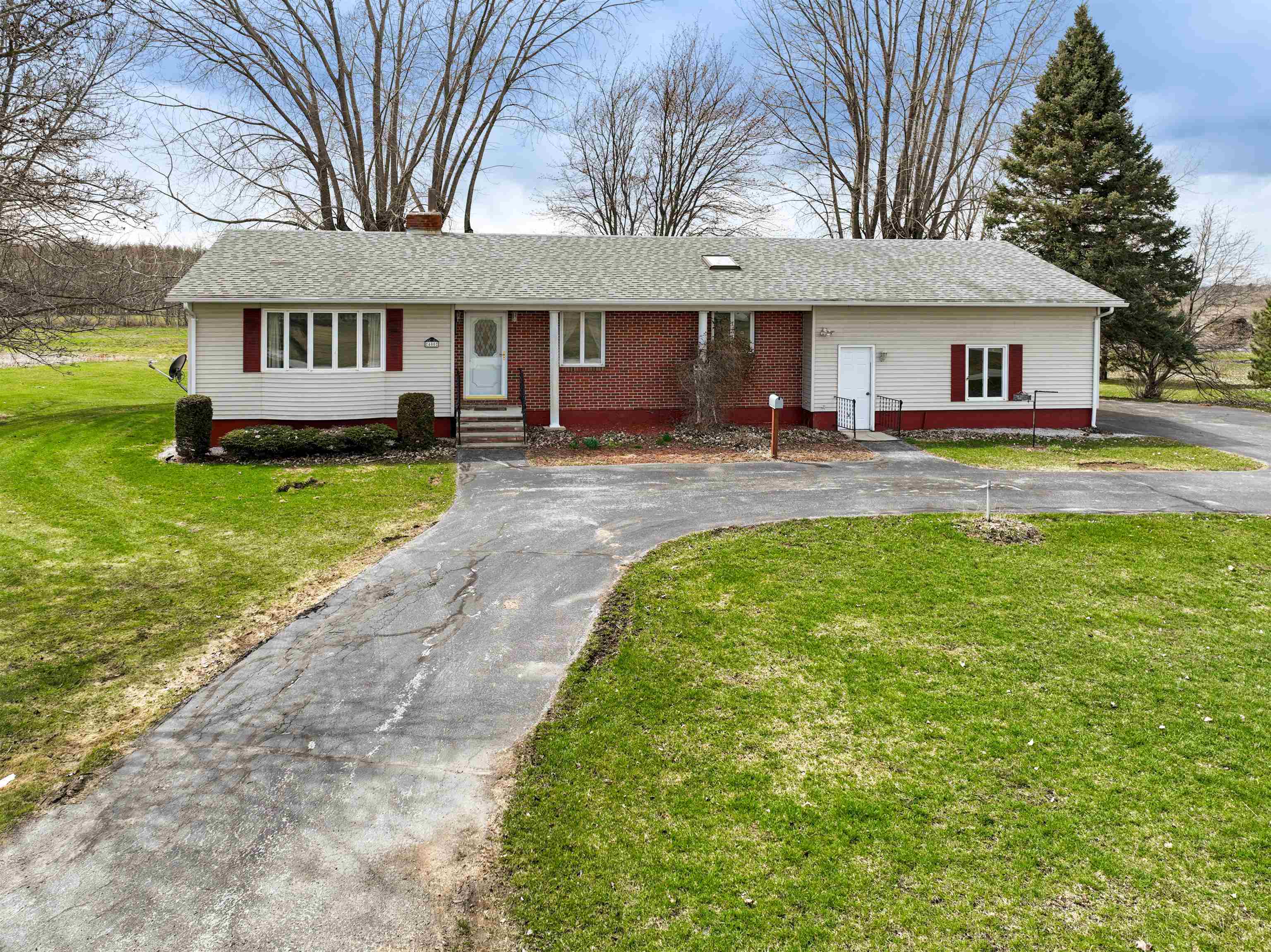 400 County Road Swanton, VT 05488 - Photo 1 of 40