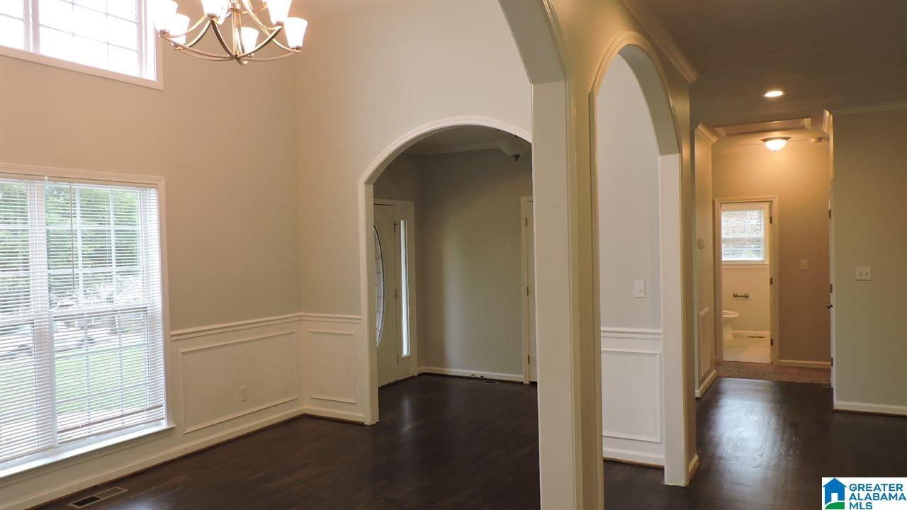 2041 Magnolia Road Leeds, AL 35094 - Photo 10 of 40