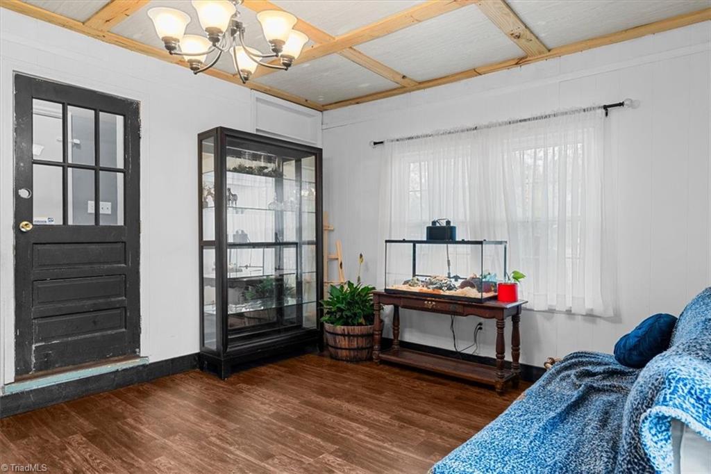 210 West King Street King, NC 27021 - Photo 17 of 49