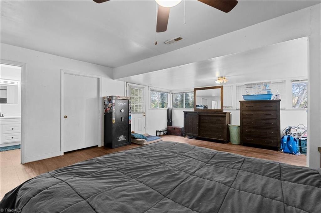 210 West King Street King, NC 27021 - Photo 22 of 49