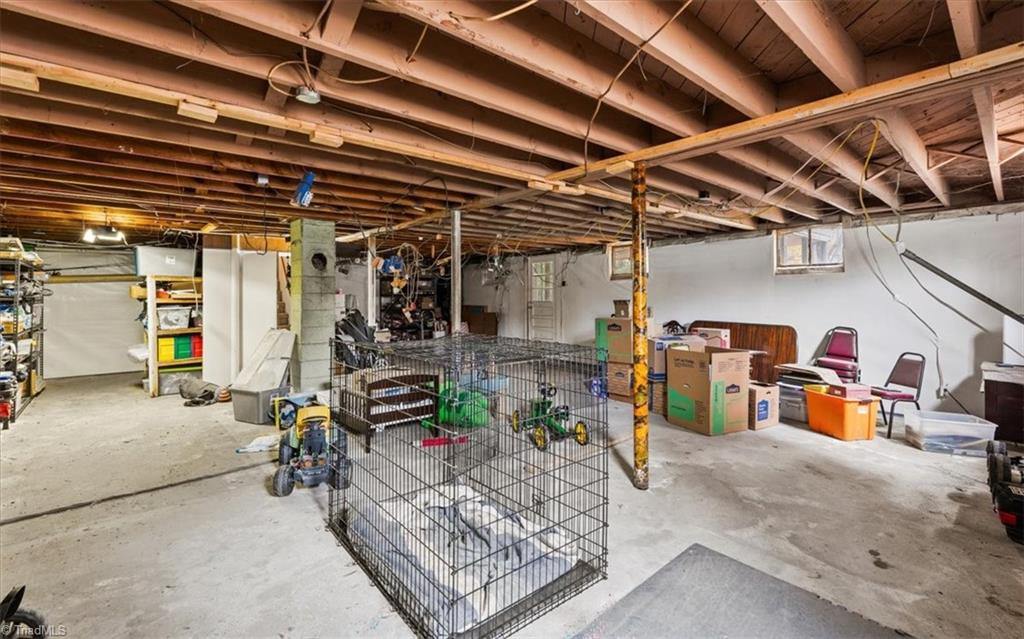 210 West King Street King, NC 27021 - Photo 30 of 49