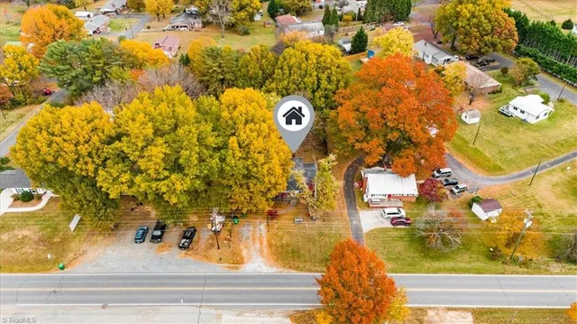 $199,900 | 210 West King Street, King, NC 27021