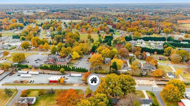 $199,900 | 210 West King Street, King, NC 27021