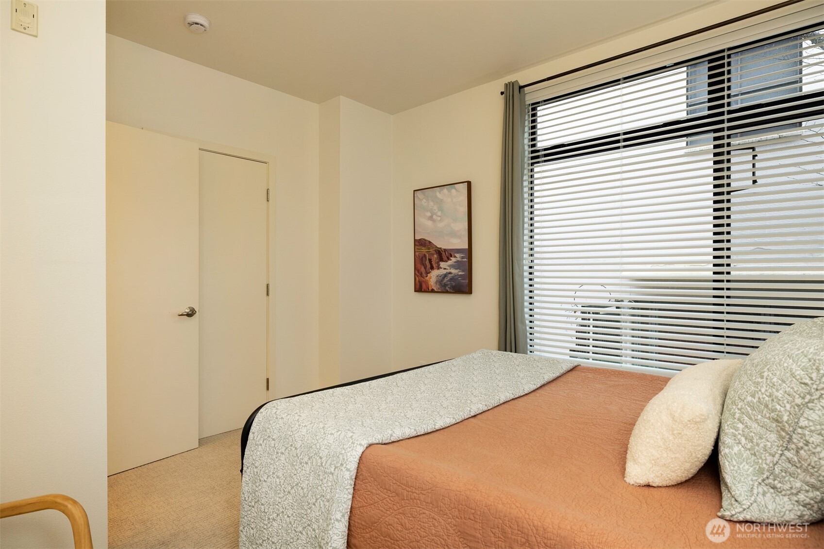 1810 11th Avenue, Unit A Seattle, WA 98122 - Photo 16 of 35