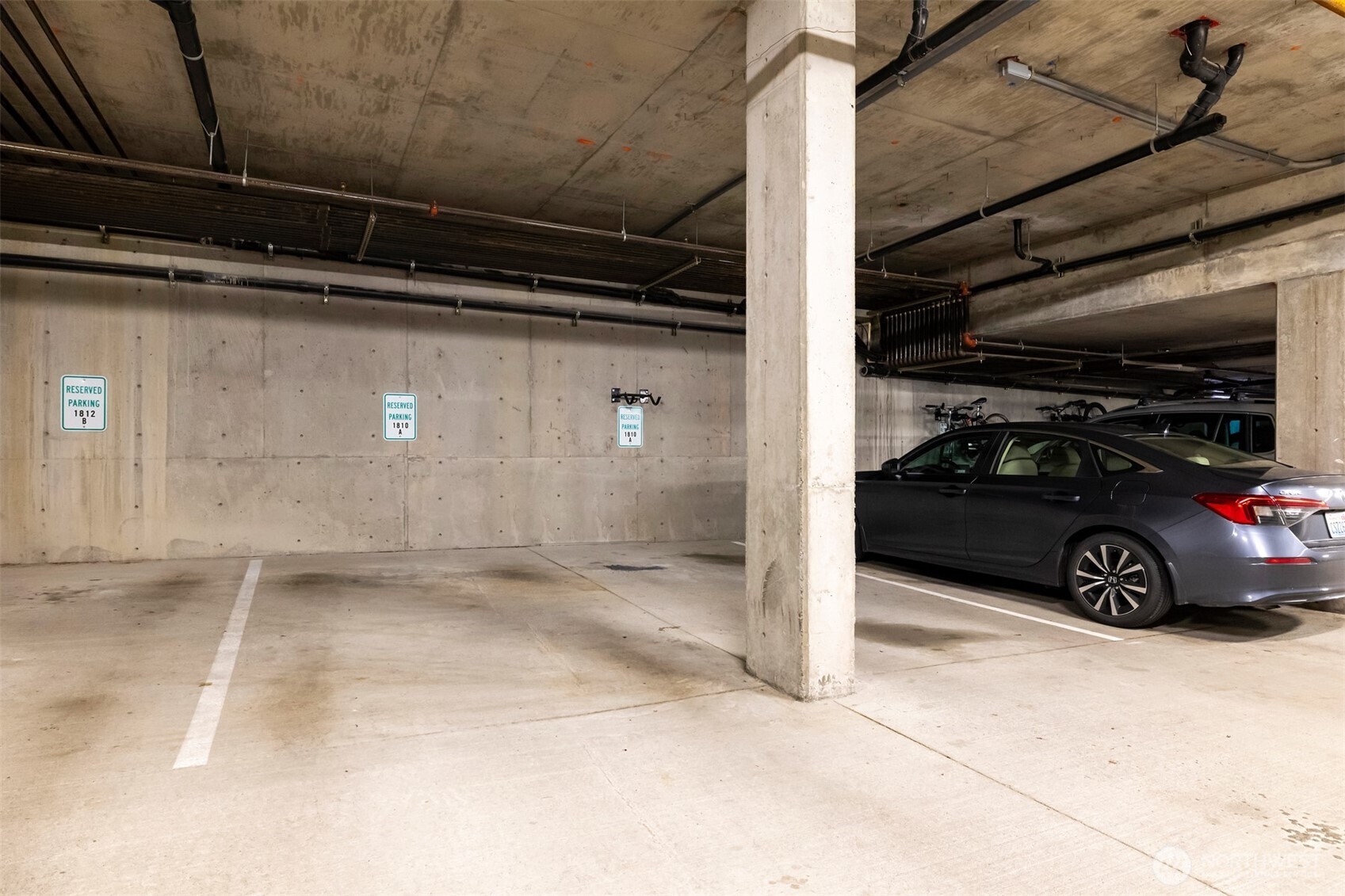 1810 11th Avenue, Unit A Seattle, WA 98122 - Photo 33 of 35