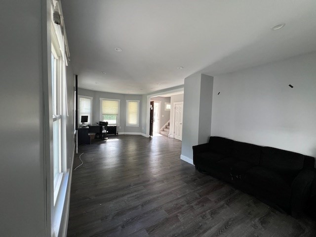 19 Wareham Street Springfield, MA 01108 - Photo 8 of 12