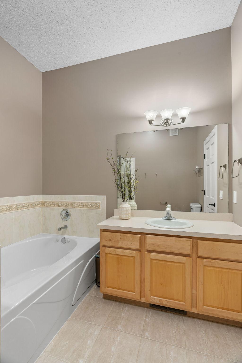 17111 Eagleview Way Farmington, MN 55024 - Photo 22 of 40