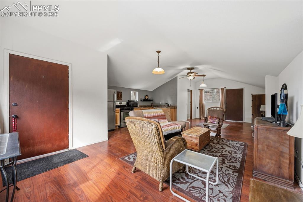 553 Arrowhead Road Florissant, CO 80816 - Photo 3 of 19