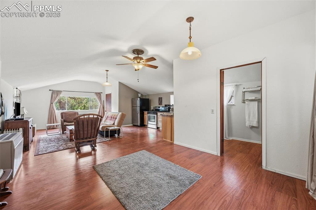 553 Arrowhead Road Florissant, CO 80816 - Photo 9 of 19