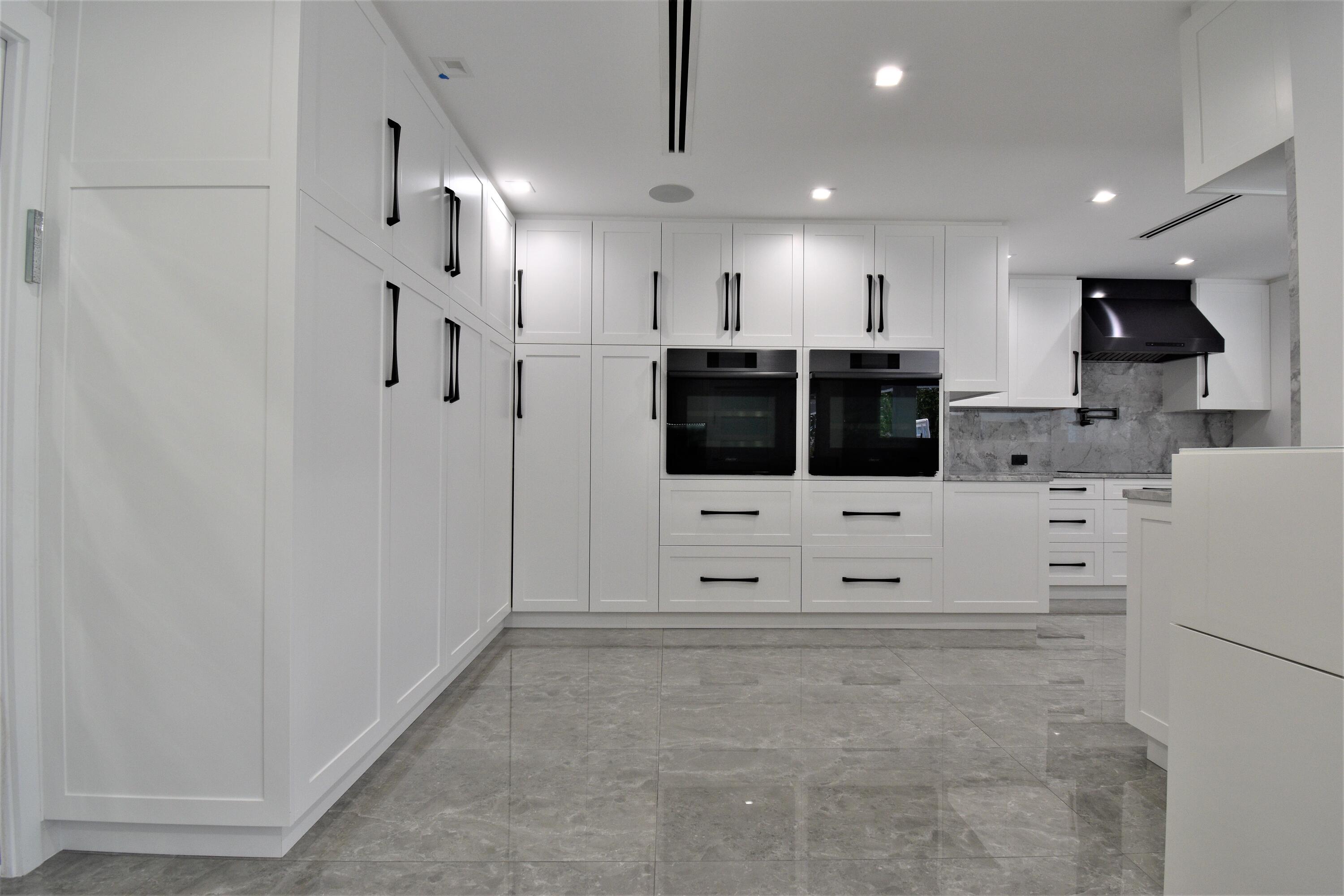 20950 Pinar Trail Boca Raton, FL 33433 - Photo 23 of 90 Kitchen