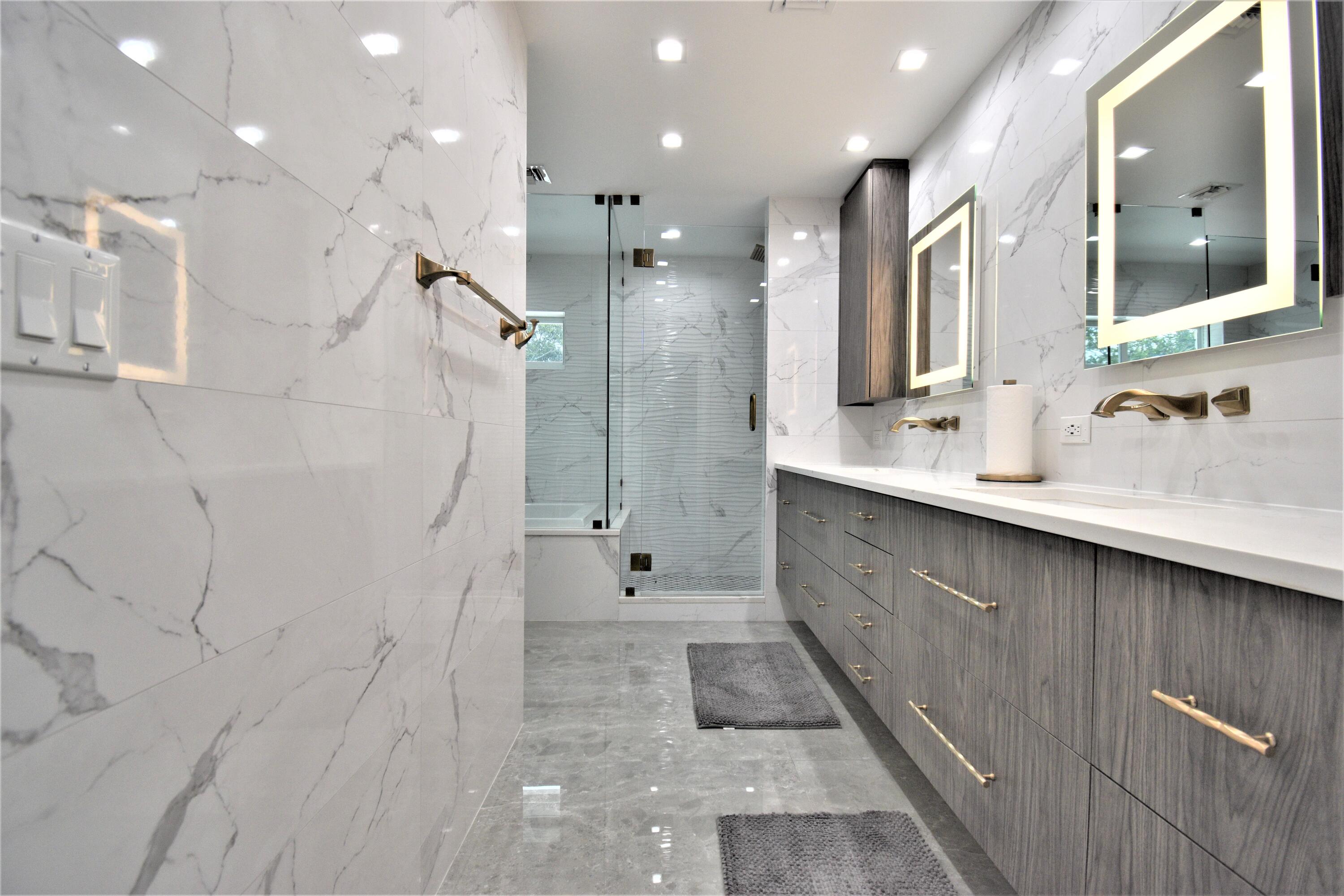 20950 Pinar Trail Boca Raton, FL 33433 - Photo 35 of 90 Master Bath