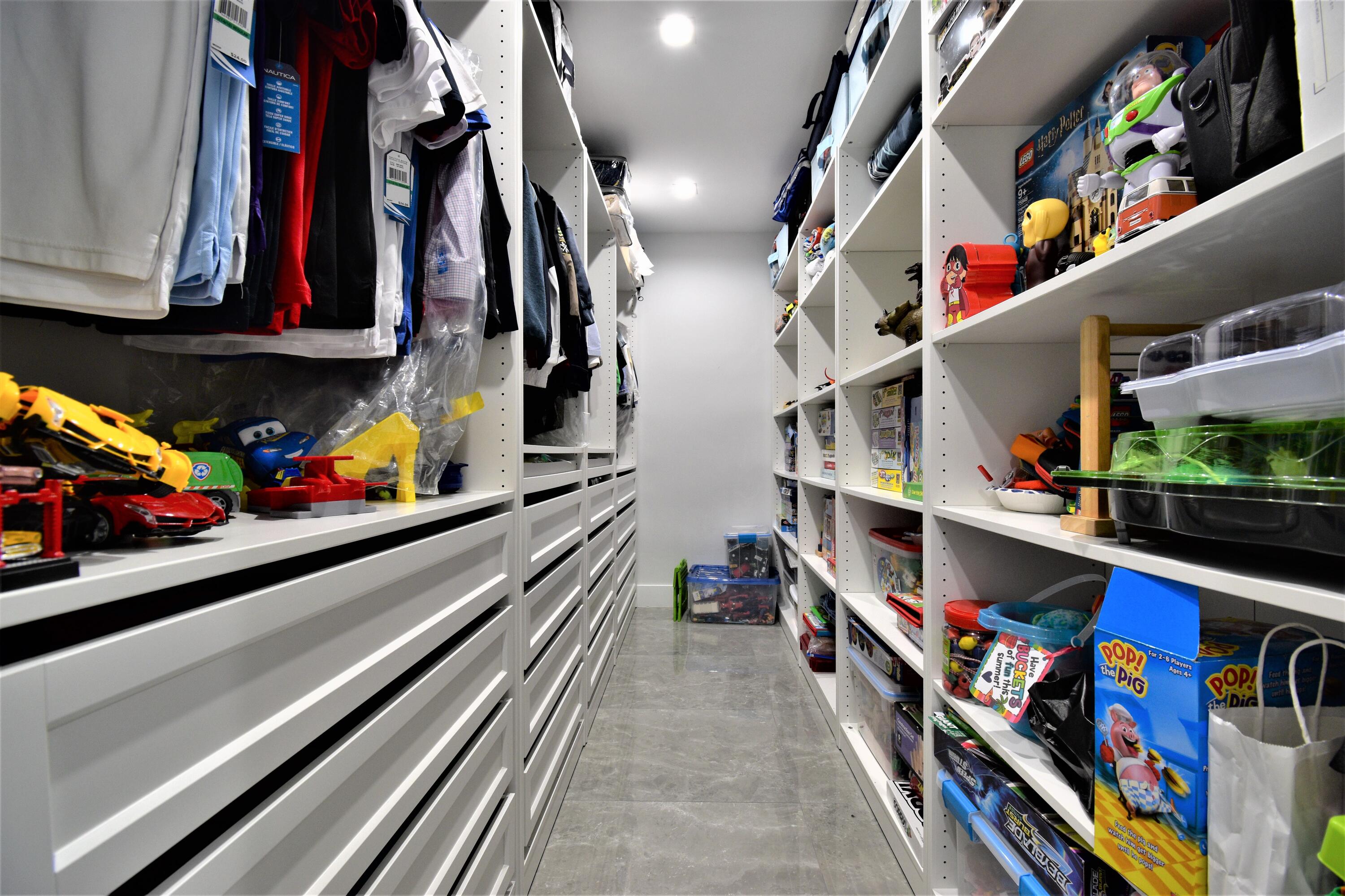 20950 Pinar Trail Boca Raton, FL 33433 - Photo 50 of 90 Walk-in Closet