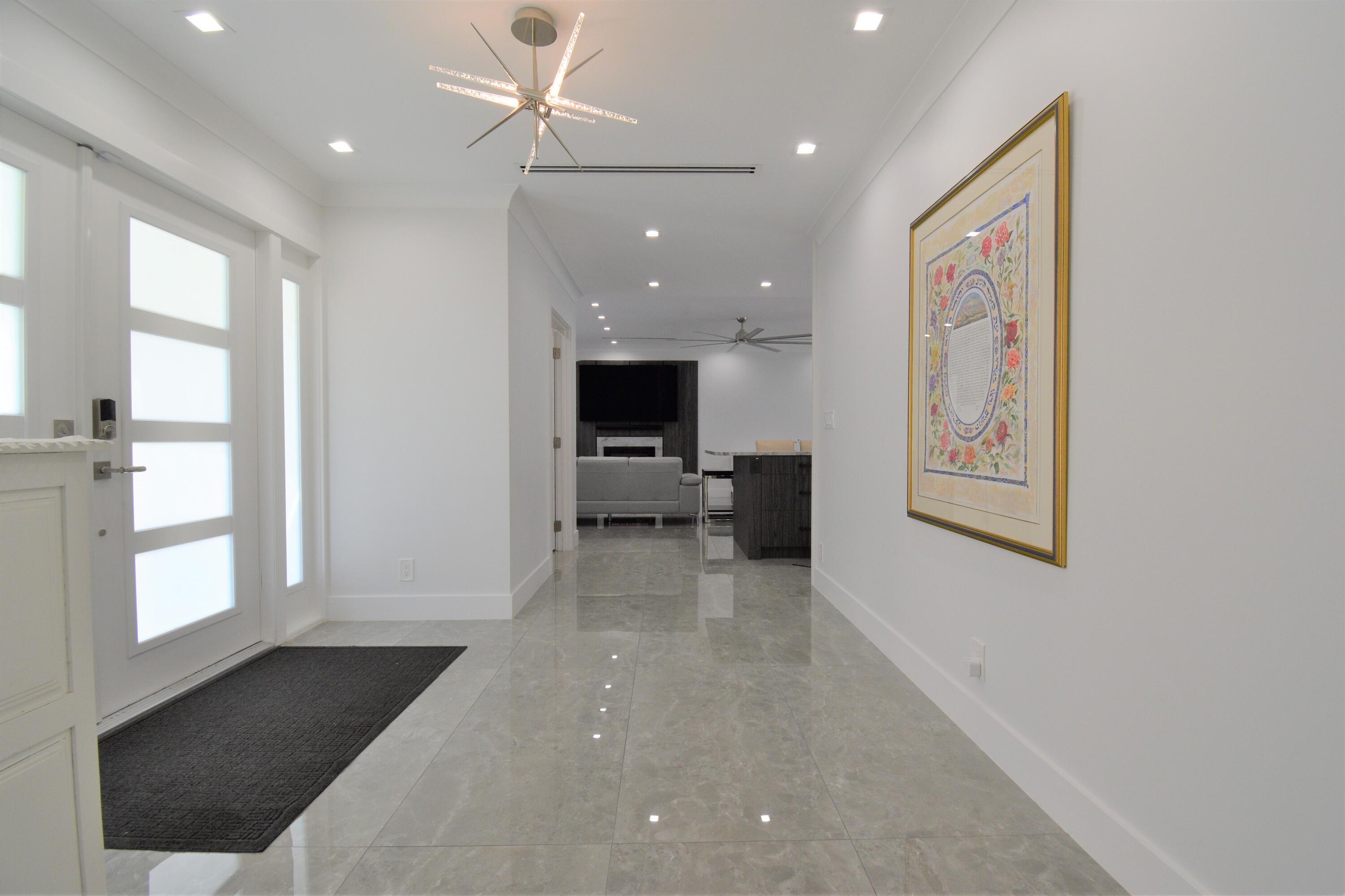 20950 Pinar Trail Boca Raton, FL 33433 - Photo 6 of 90 Entrance way