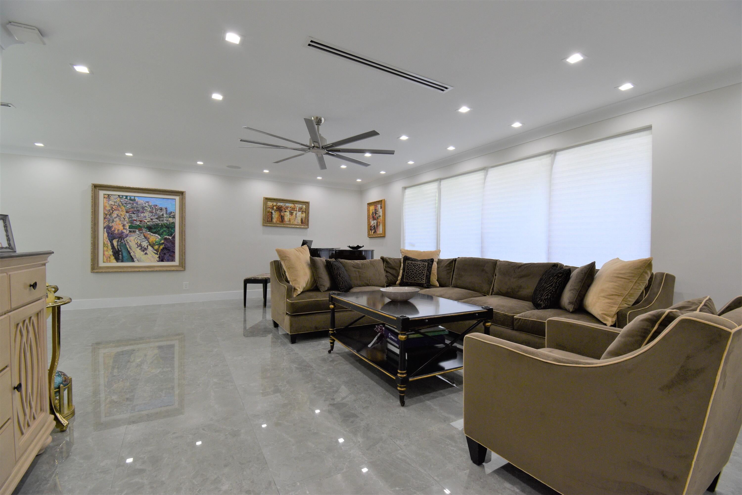 20950 Pinar Trail Boca Raton, FL 33433 - Photo 64 of 90 Living room