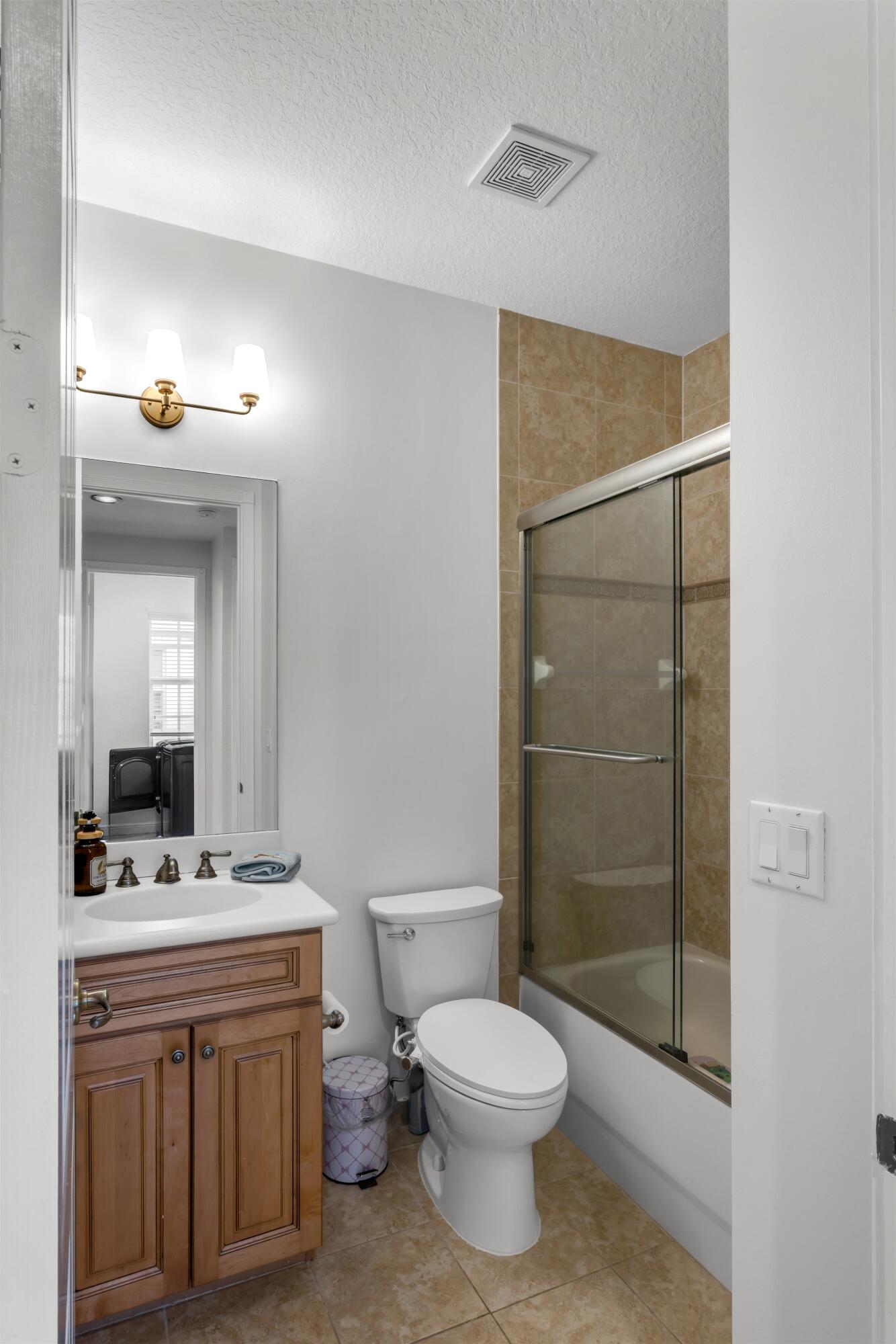 8300 Northwest 9th Avenue Boca Raton, FL 33487 - Photo 19 of 23 BATHROOM_1