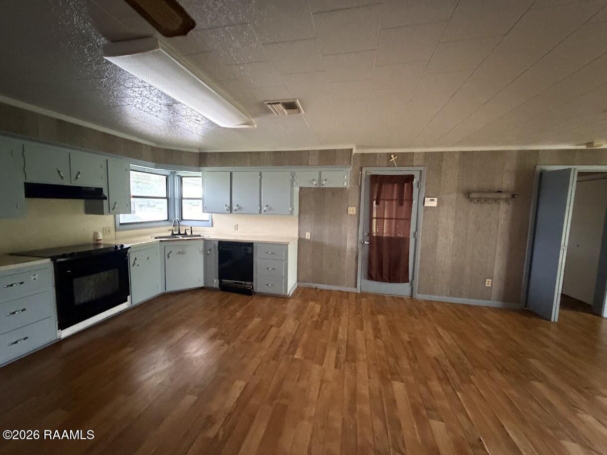 5025 Benton Road Crowley, LA 70526 - Photo 3 of 5 IMG_5249