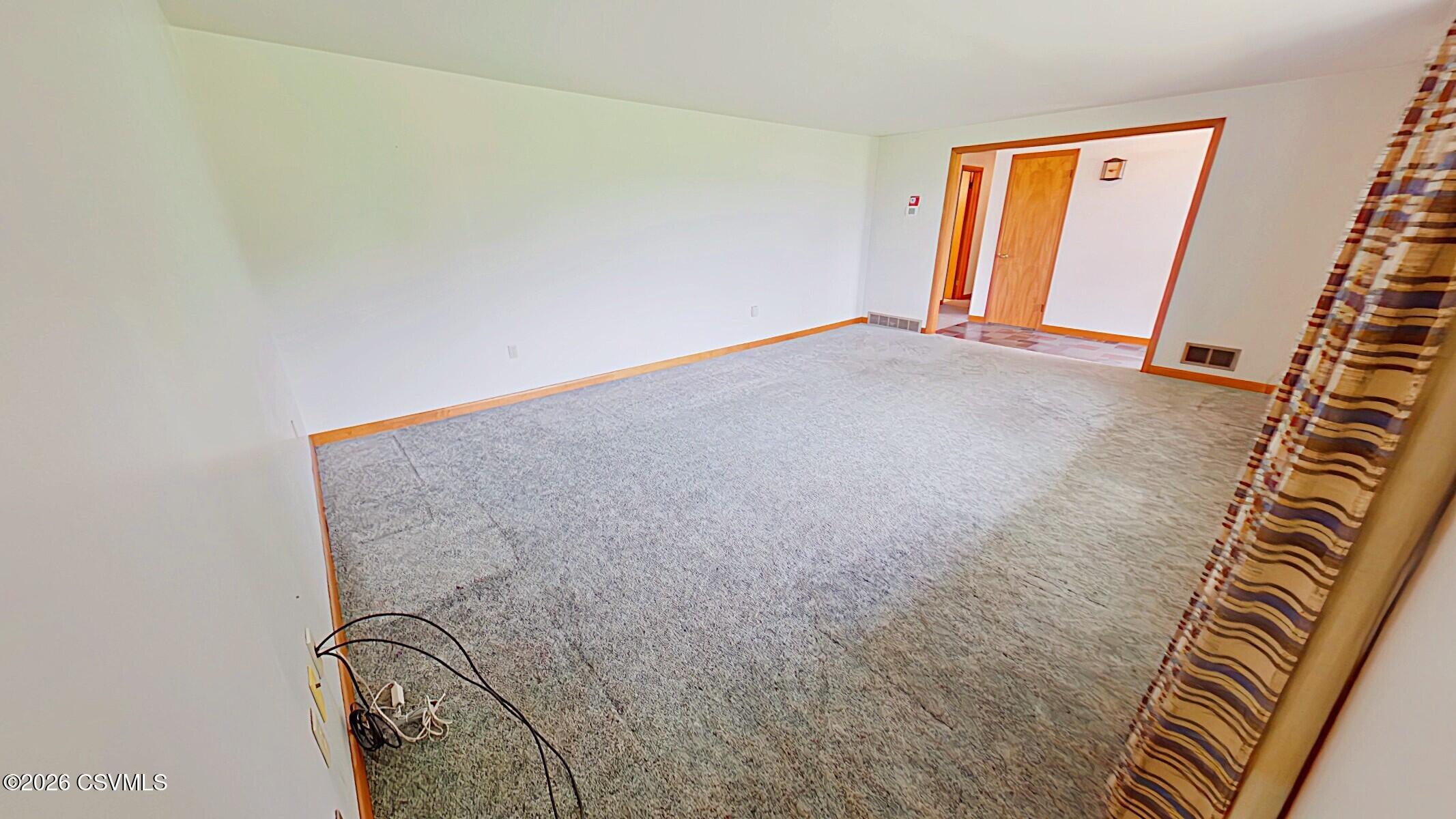 215 West Kline Road Nescopeck, PA 18635 - Photo 4 of 45