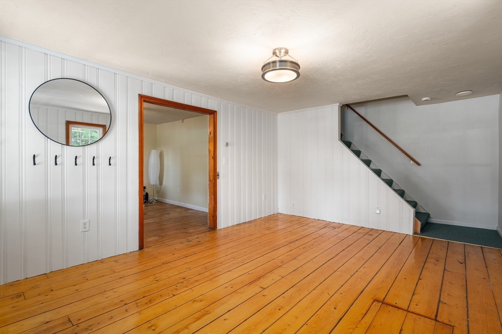 224 Turkey Hill Road Rutland, MA 01543 - Photo 5 of 32
