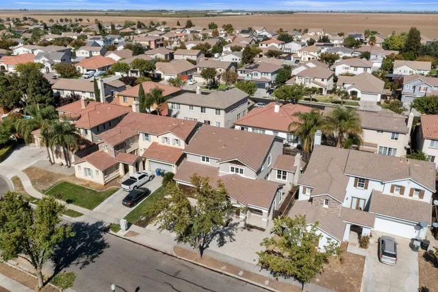 $585,000 | 1363 Snake Creek Drive, Patterson, CA 95363