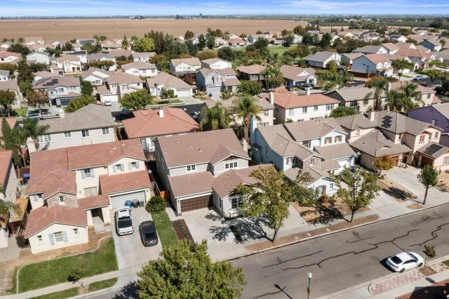 $585,000 | 1363 Snake Creek Drive, Patterson, CA 95363