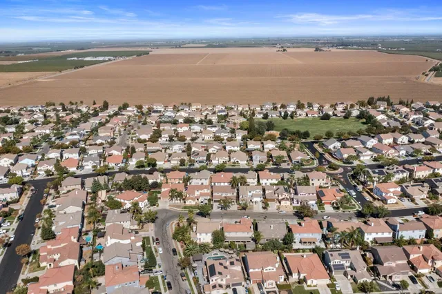 $585,000 | 1363 Snake Creek Drive, Patterson, CA 95363