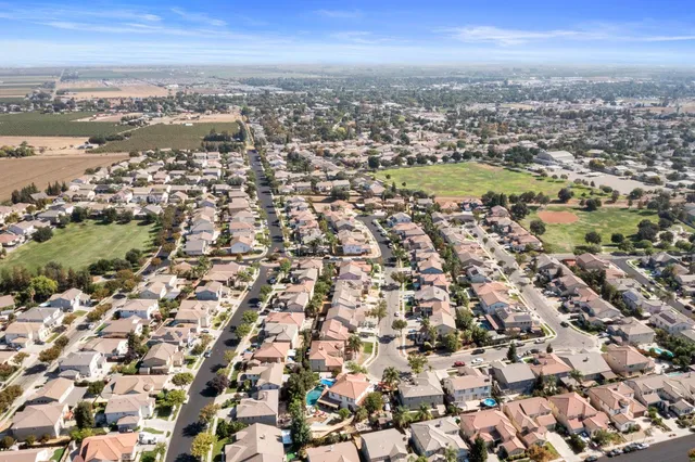 $585,000 | 1363 Snake Creek Drive, Patterson, CA 95363