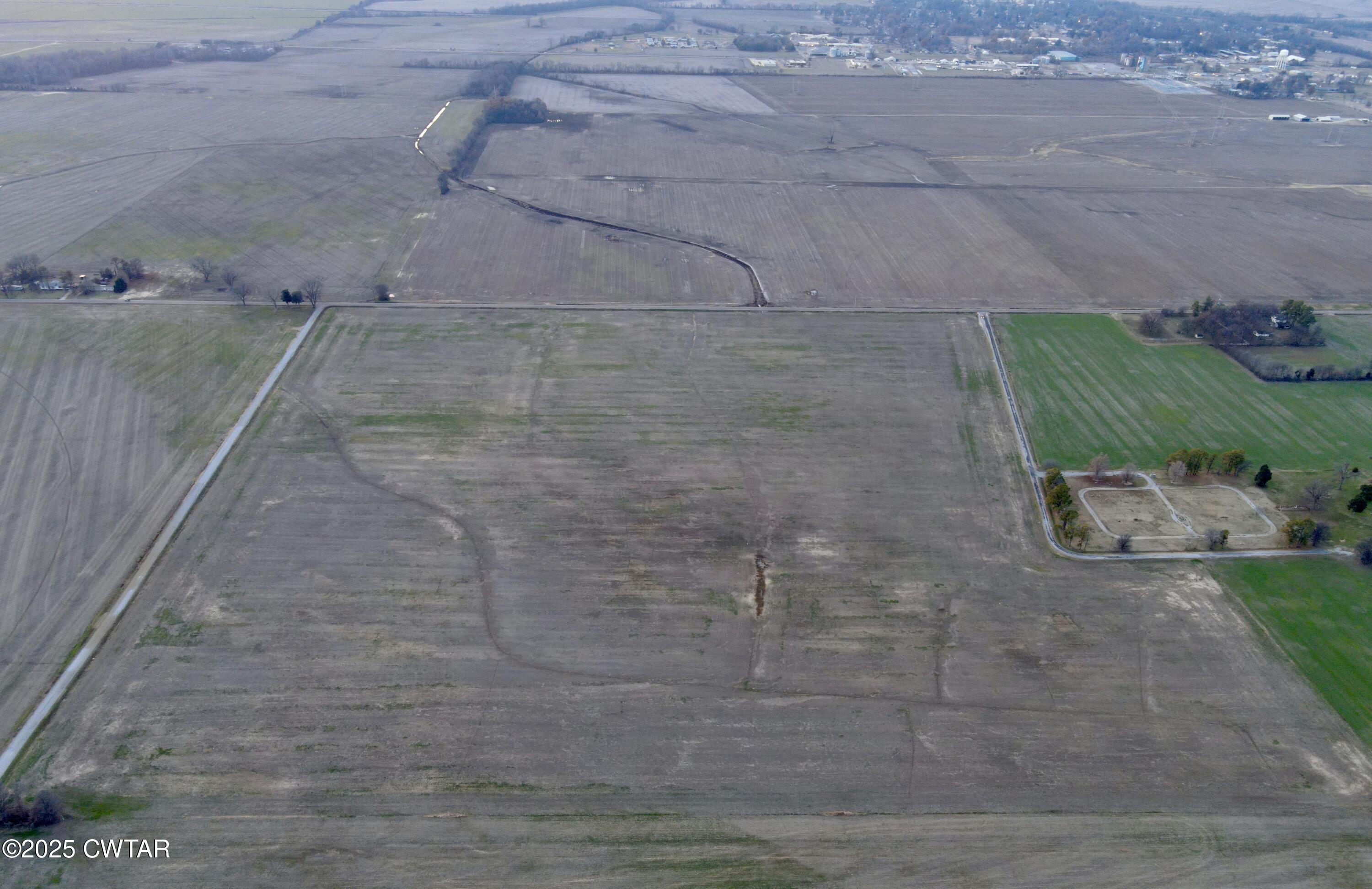 0 Sunkist Beach Road Tiptonville, TN 38079 - Photo 6 of 24 a view of a bathroom shower