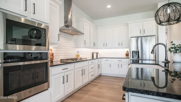 $1,094,000 | 5928 East Sierra Morena Street, Mesa, AZ 85215