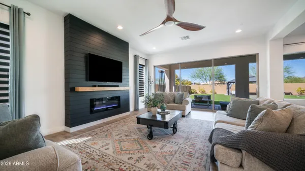 $1,094,000 | 5928 East Sierra Morena Street, Mesa, AZ 85215