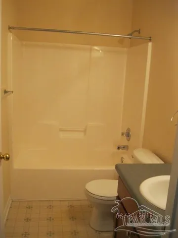 $1,925 | 4203 Frasier Lane, Pace, FL 32571