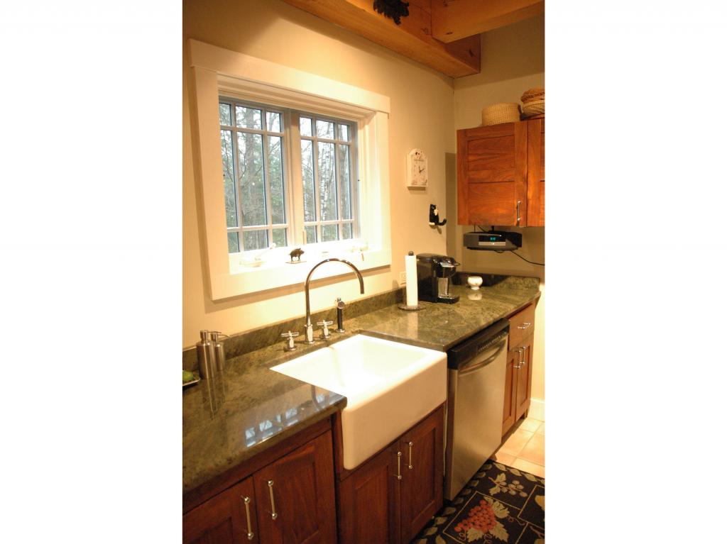 386 Holland Hill Road Putney, VT 05346 - Photo 13 of 31