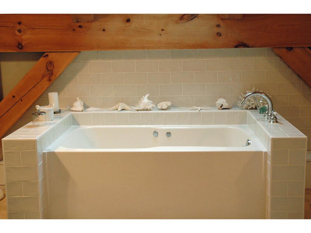 386 Holland Hill Road Putney, VT 05346 - Photo 23 of 31
