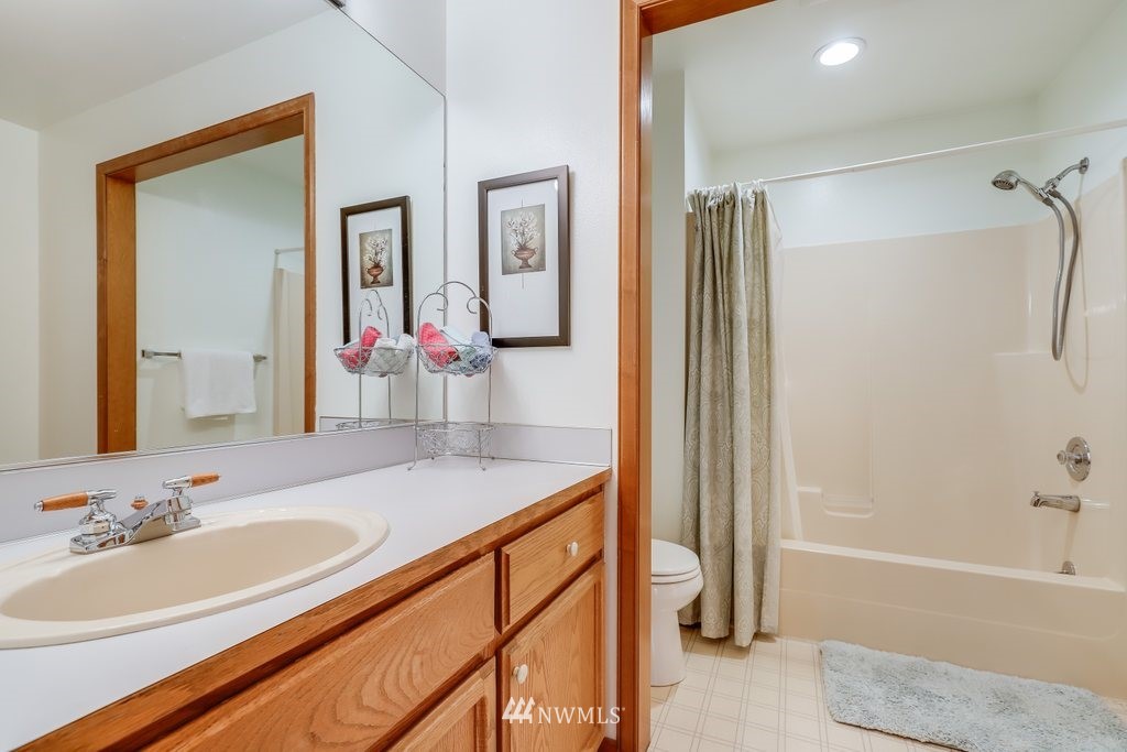 20916 32nd Avenue Southeast Bothell, WA 98021 - Photo 22 of 40