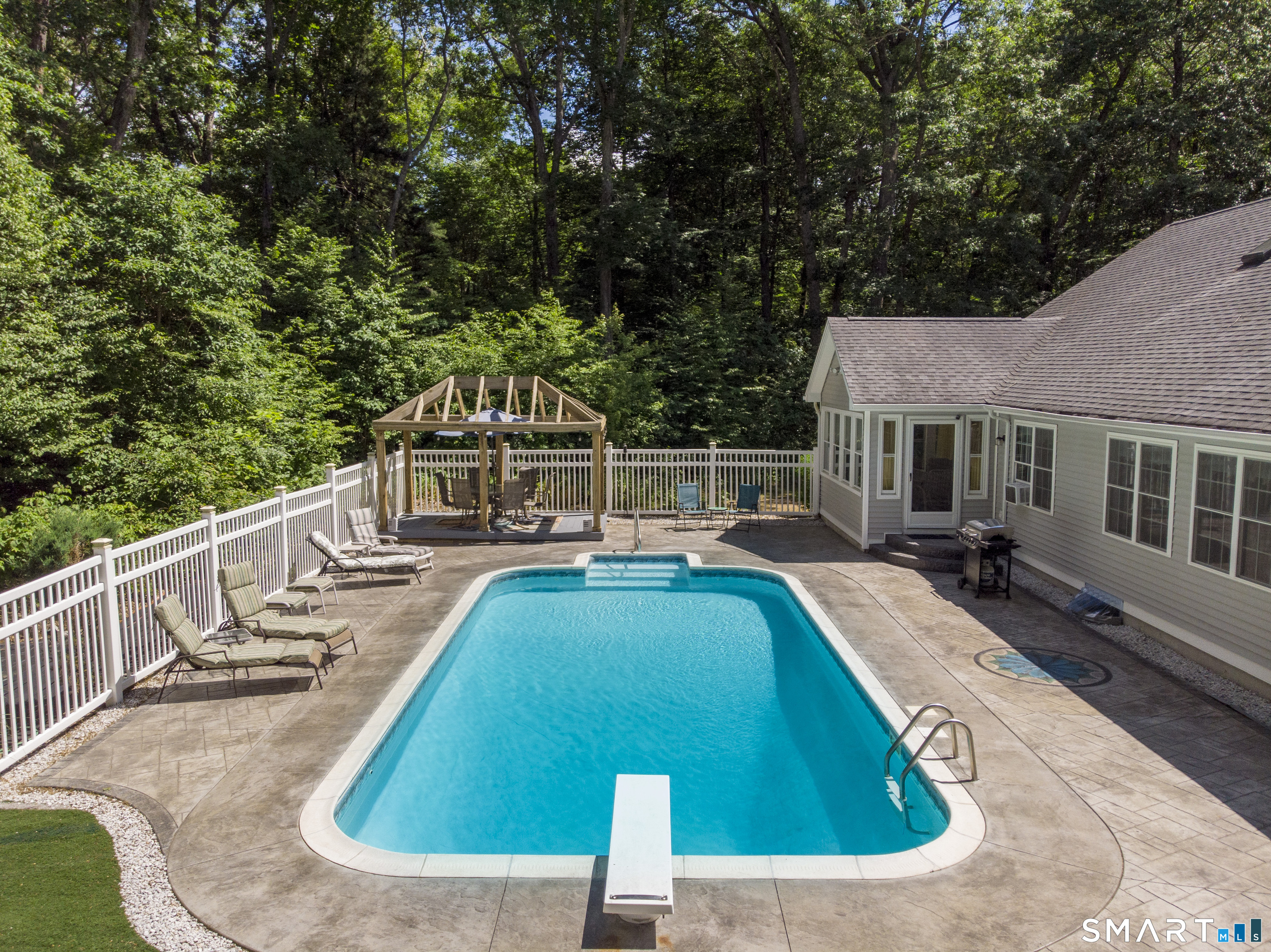 432 Green Hollow Road Killingly, CT 06239 - Photo 3 of 39