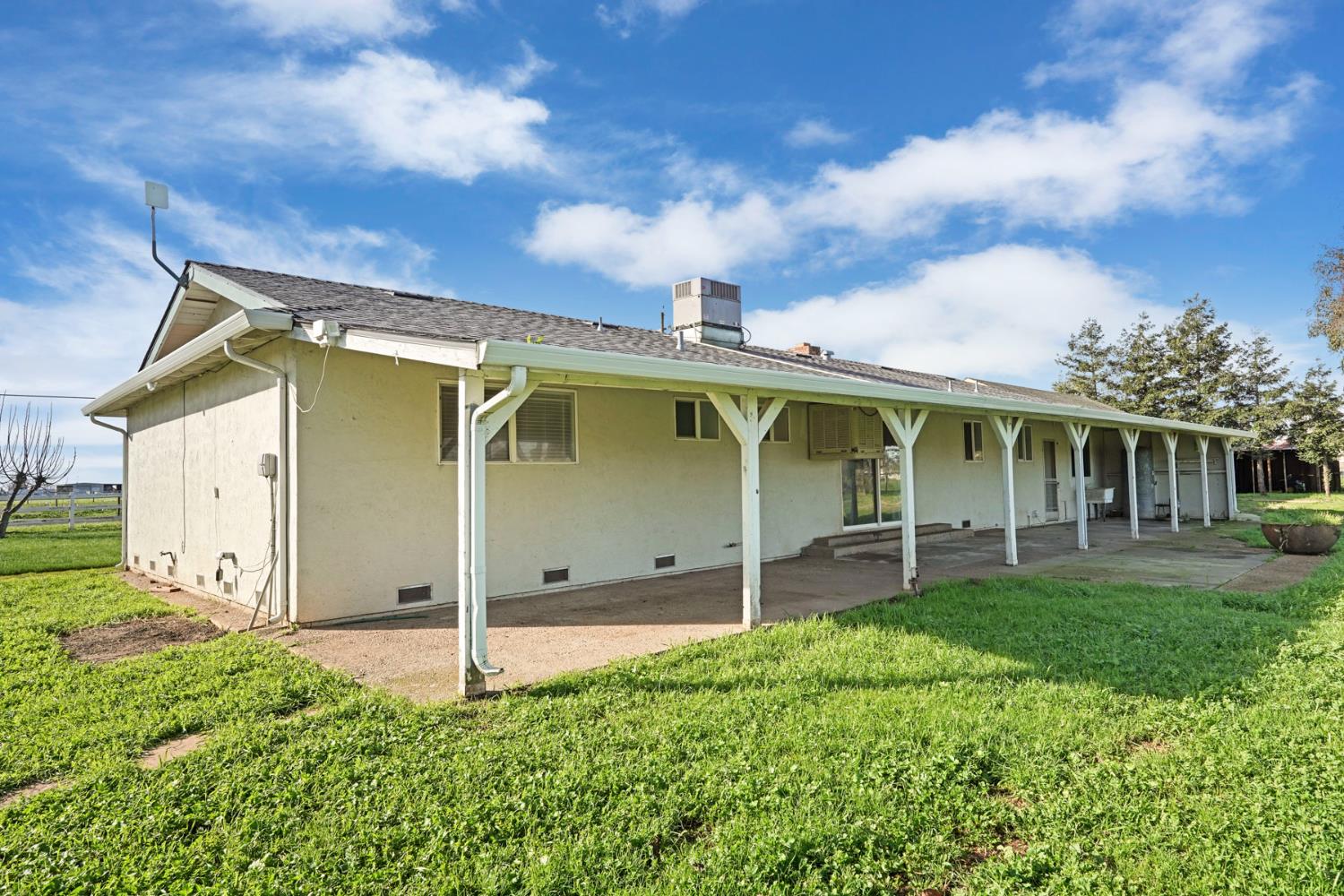 13393 East Jahant Road Acampo, CA 95220 - Photo 31 of 45