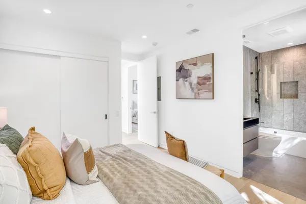 $6,488,000 | 957 Clara Drive, Palo Alto, CA 94303