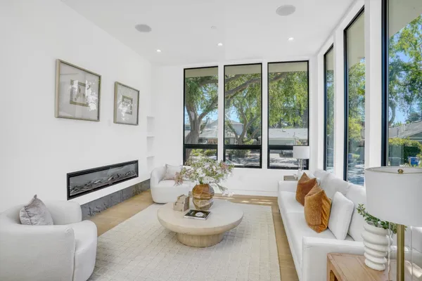 $6,488,000 | 957 Clara Drive, Palo Alto, CA 94303