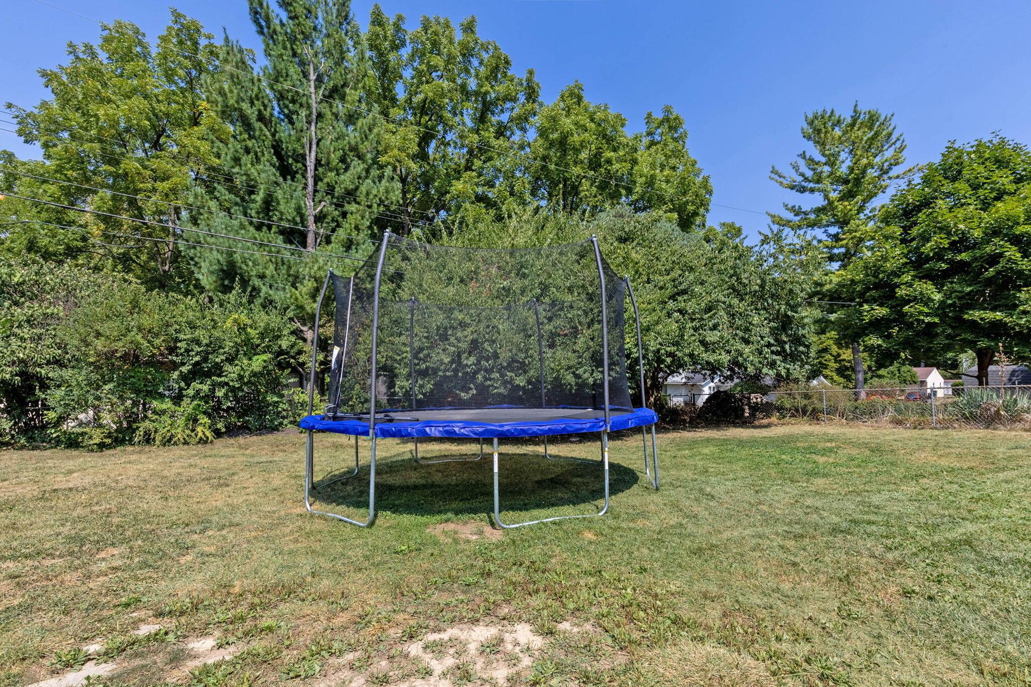 906 Farnham Road Columbus, OH 43220 - Photo 50 of 50 20-web-or-mls-906FarnhamRoadExt_Hommati1