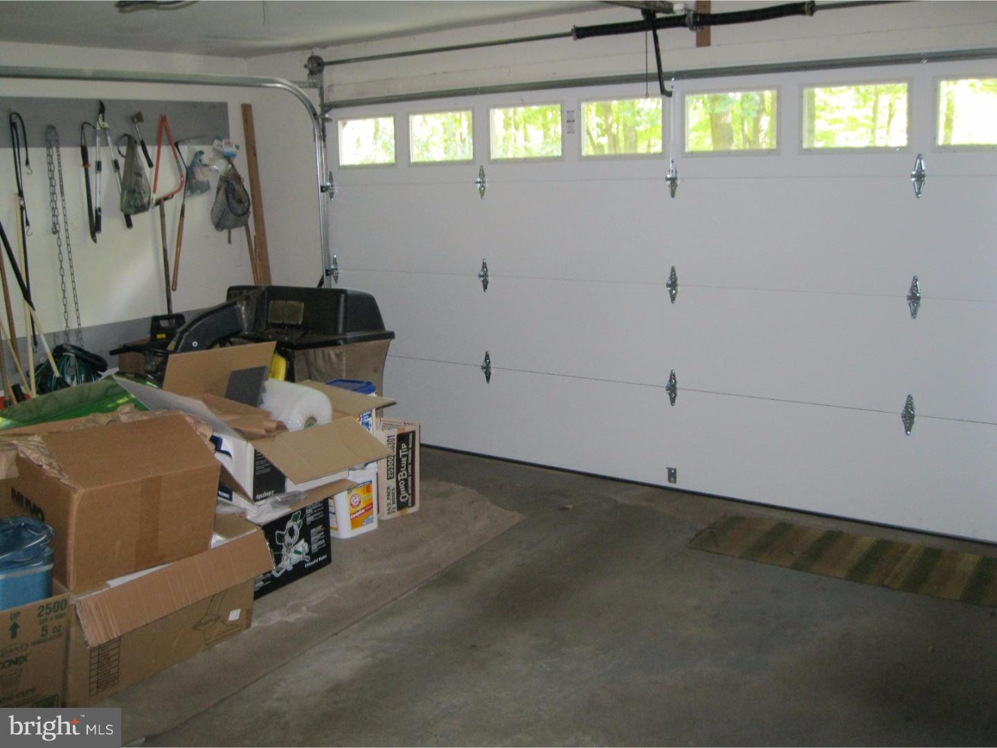 2777 Compass Road Honey Brook, PA 19344 - Photo 17 of 21 Garage