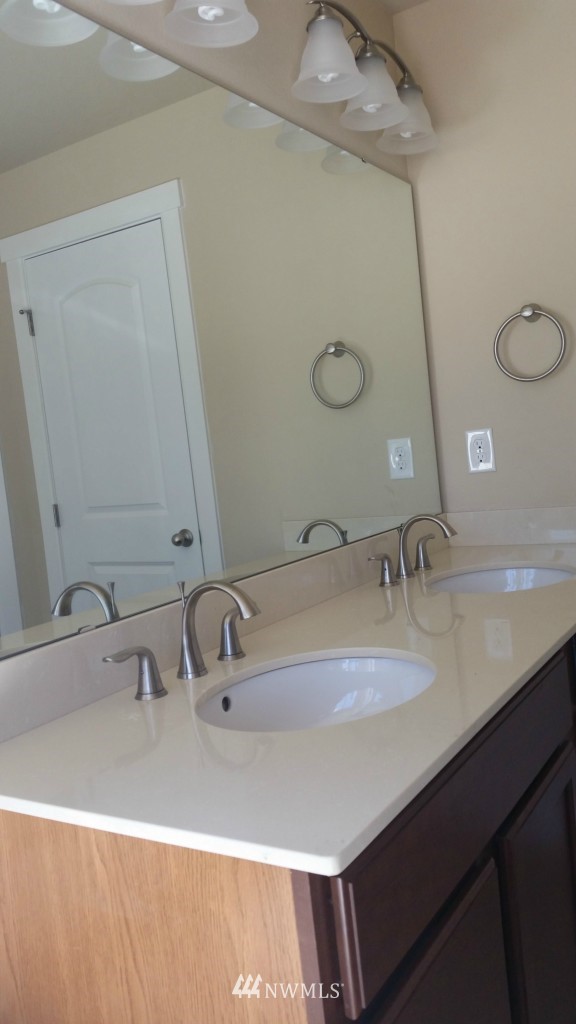 3822 163rd Street Southeast Bothell, WA 98012 - Photo 13 of 17 Gallery Image 13