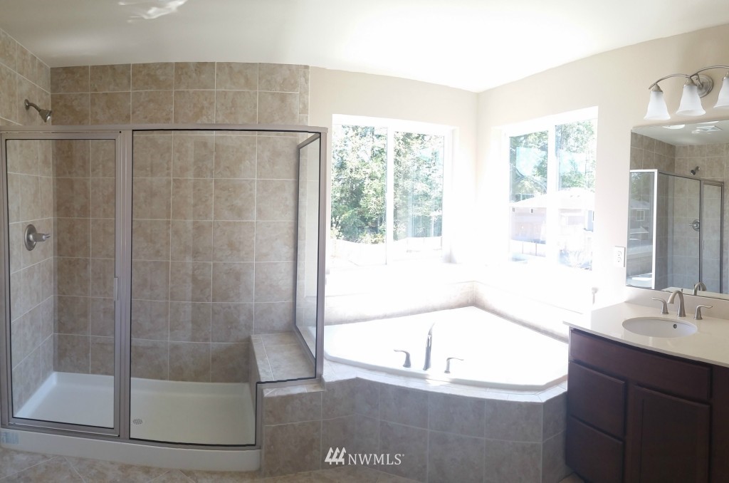 3822 163rd Street Southeast Bothell, WA 98012 - Photo 14 of 17 Gallery Image 14