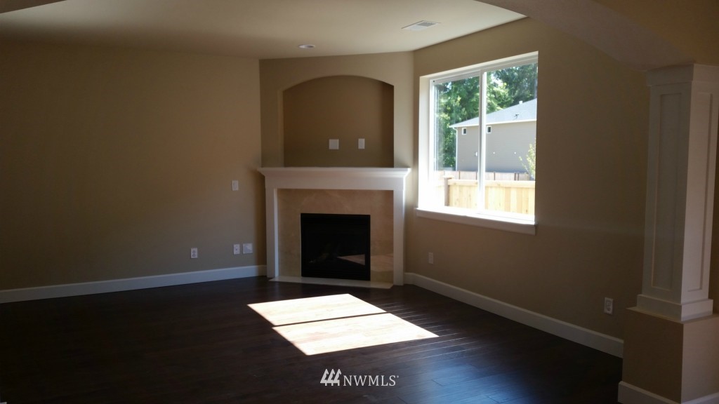 3822 163rd Street Southeast Bothell, WA 98012 - Photo 7 of 17 Gallery Image 7