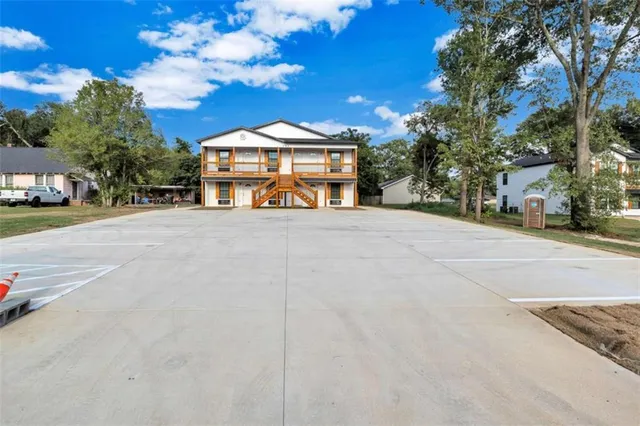 $825,000 | 703 Carver Drive, Fort Valley, GA 31030