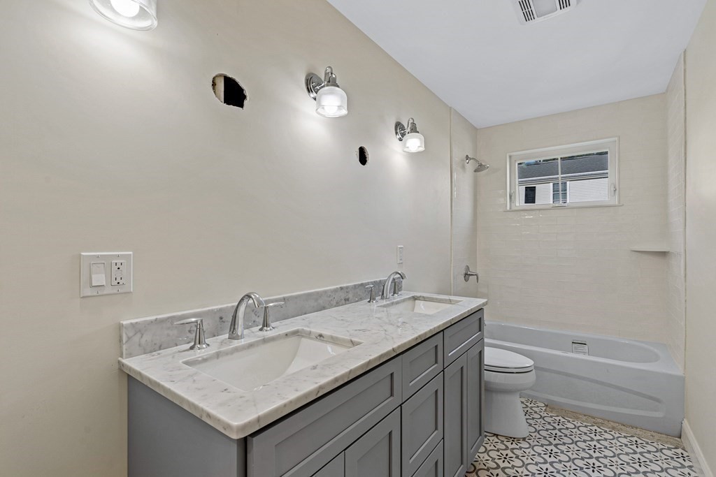 2 Day Street, Unit 2 Waltham, MA 02453 - Photo 15 of 32